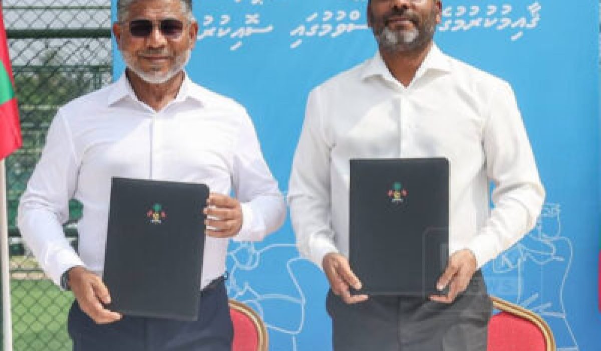 big_8xgeOEKBpjG9fofJmq8hj8jQ3-400x400