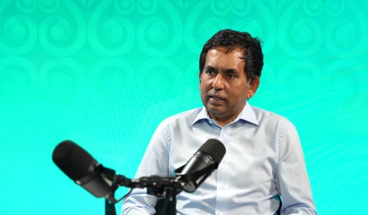 island-vegetation-shoreline-landscape